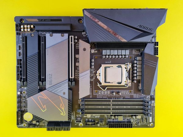 Découvrez le forfait mobile b&you avec 100 go à saisir !